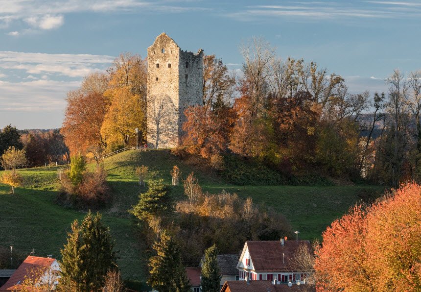 Burgruine Neuravensburg, Germany